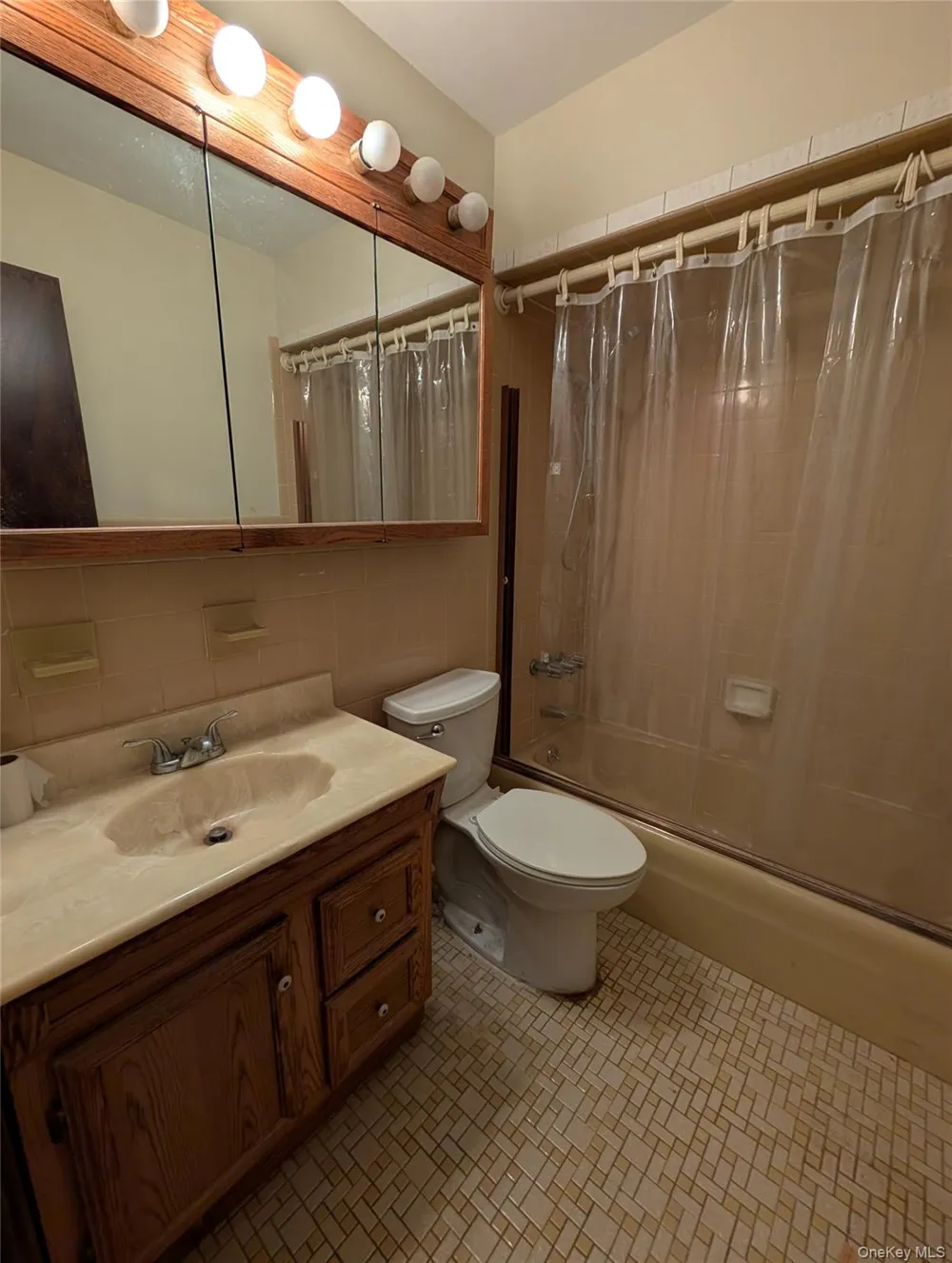 11 Kevin Court Montgomery, NY 12549