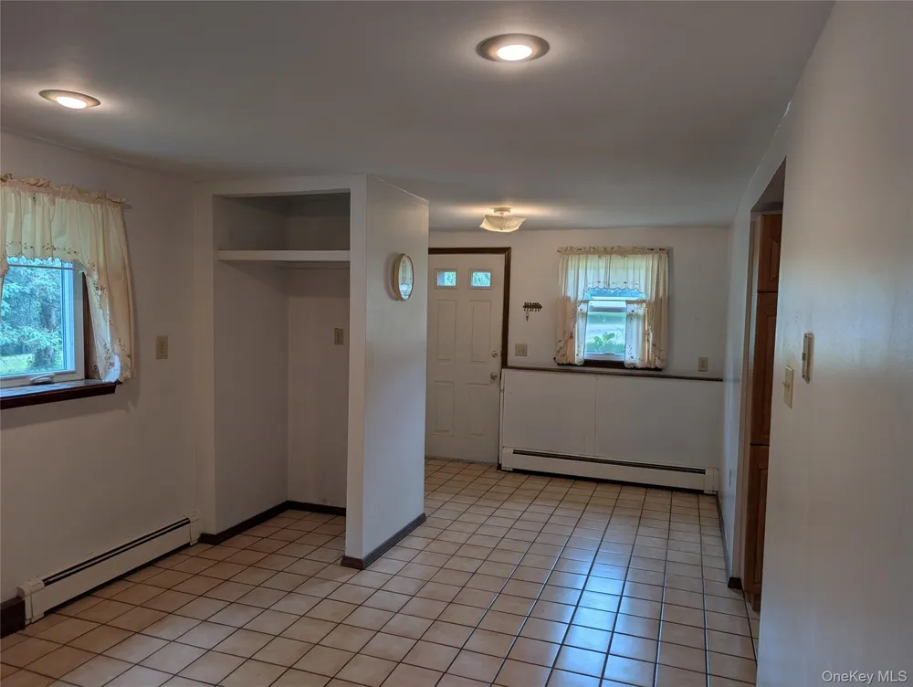 11 Kevin Court Montgomery, NY 12549