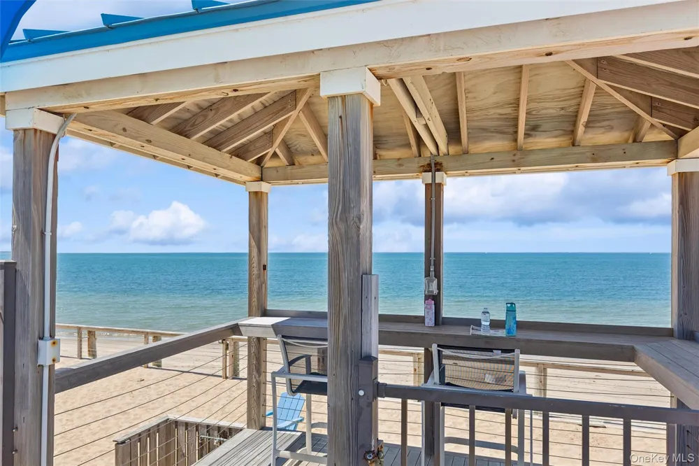 6 Soundview Drive #G Montauk, NY 11954