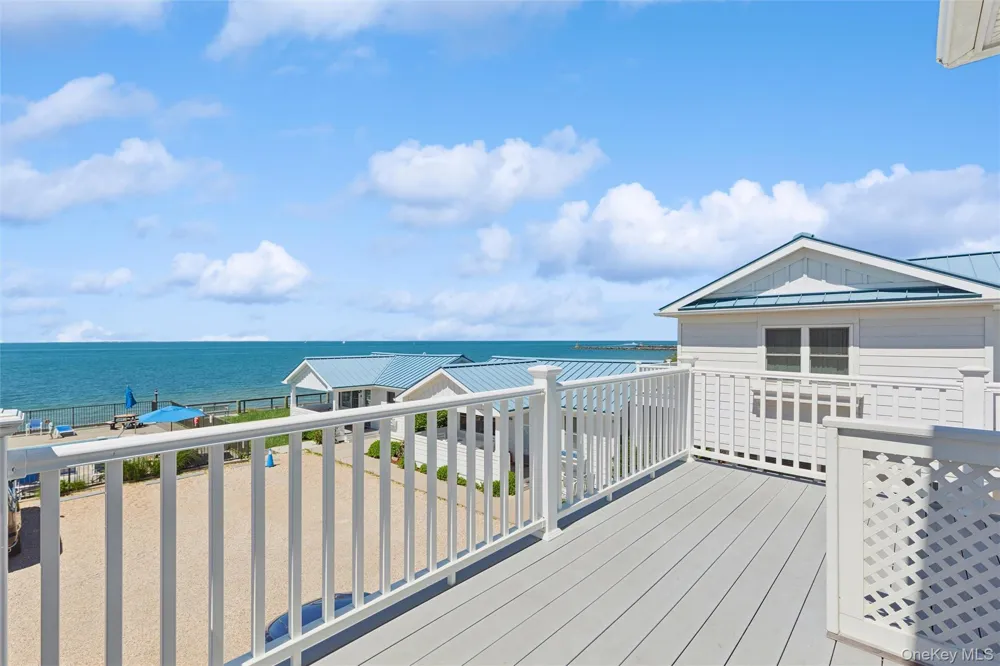 6 Soundview Drive #G Montauk, NY 11954