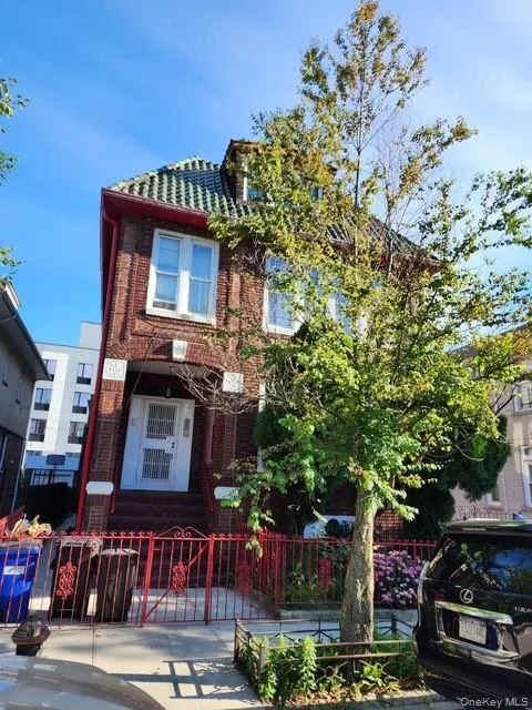 134 Sullivan Place Brooklyn, NY 11225
