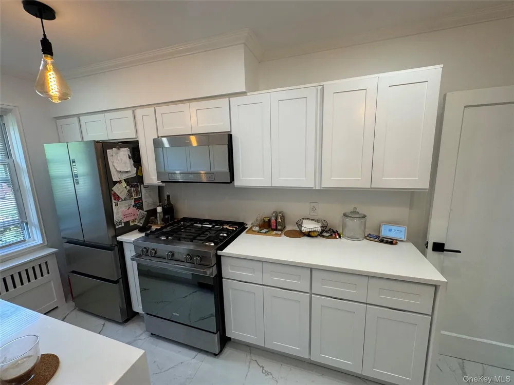 137 Smith #A4 Freeport, NY 11520