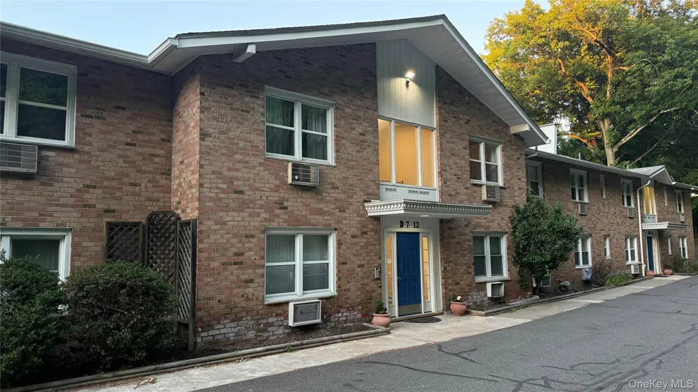 100 Dowd Street #D-12 Haverstraw, NY 10927