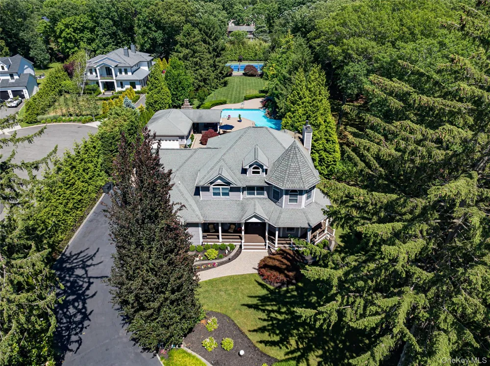 67 Sunny Road Saint James, NY 11780