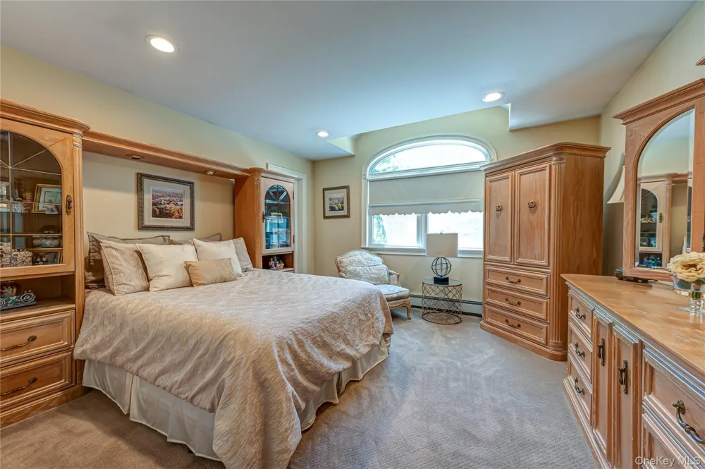 67 Sunny Road Saint James, NY 11780