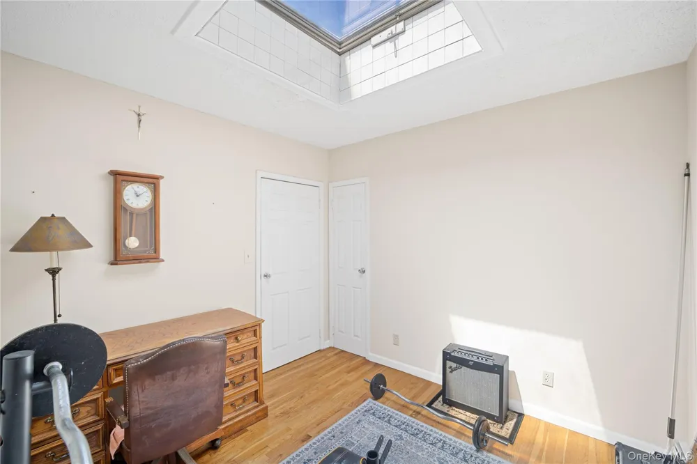 71-34 162nd #3 Fresh Meadows, NY 11365