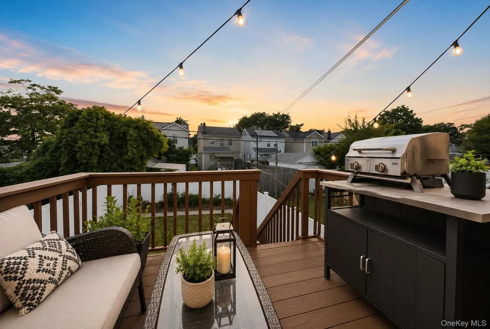 87-80 Little Neck Parkway Floral Park, NY 11001
