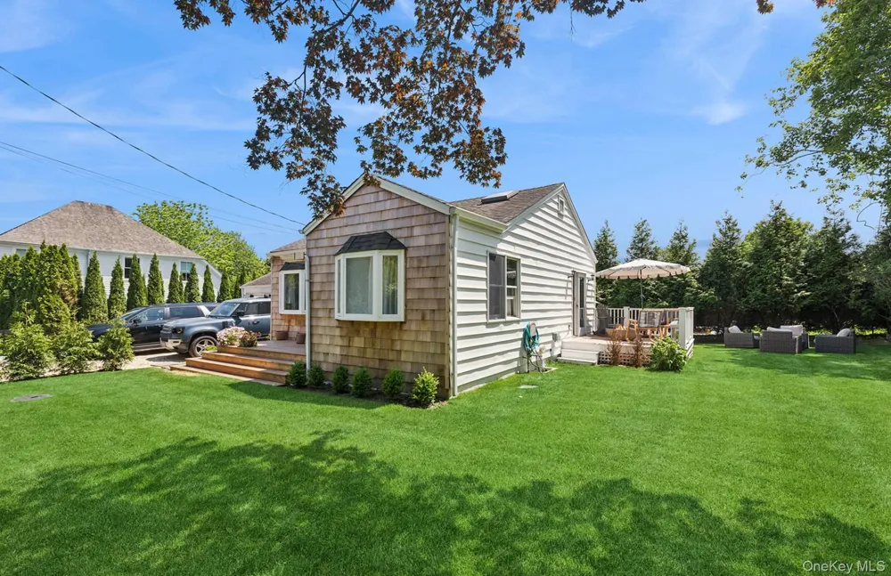 15 Indian Hill Road East Hampton, NY 11937