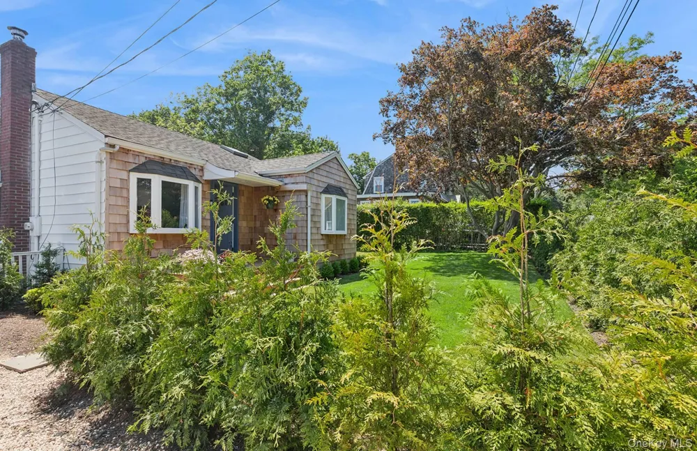 15 Indian Hill Road East Hampton, NY 11937