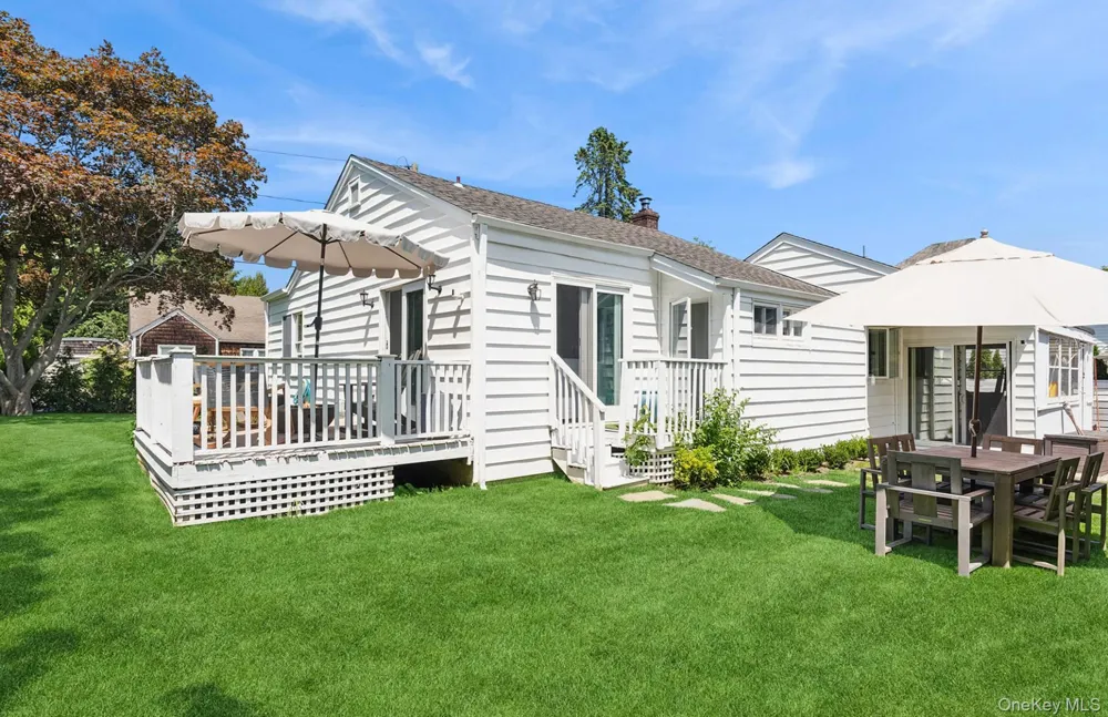 15 Indian Hill Road East Hampton, NY 11937