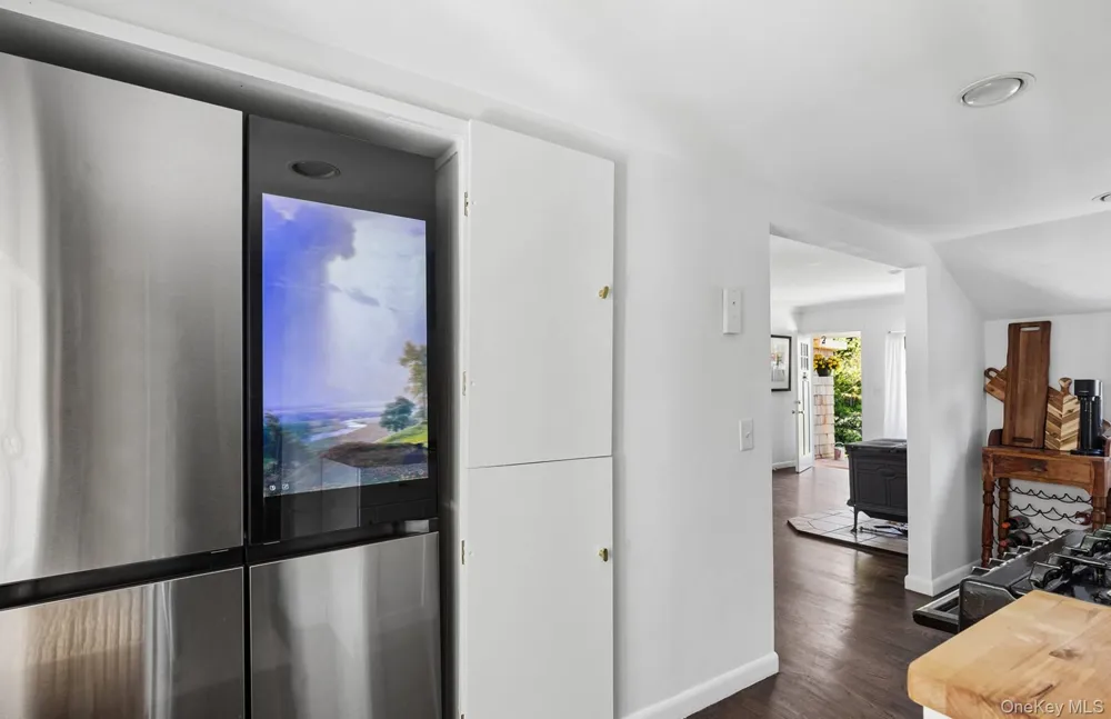 15 Indian Hill Road East Hampton, NY 11937