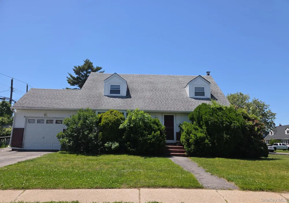 80 Elmwood Street Plainview, NY 11803