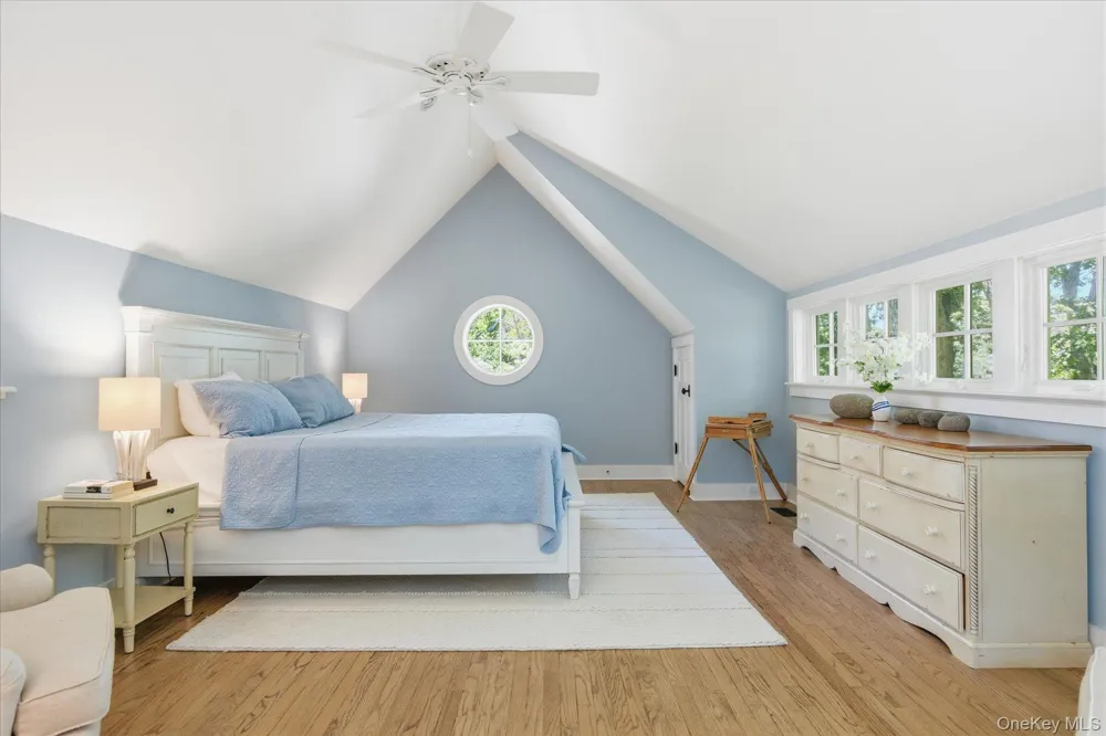 43 Gardiners Bay Drive Shelter Island, NY 11964