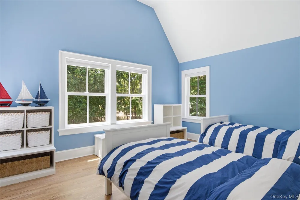 43 Gardiners Bay Drive Shelter Island, NY 11964