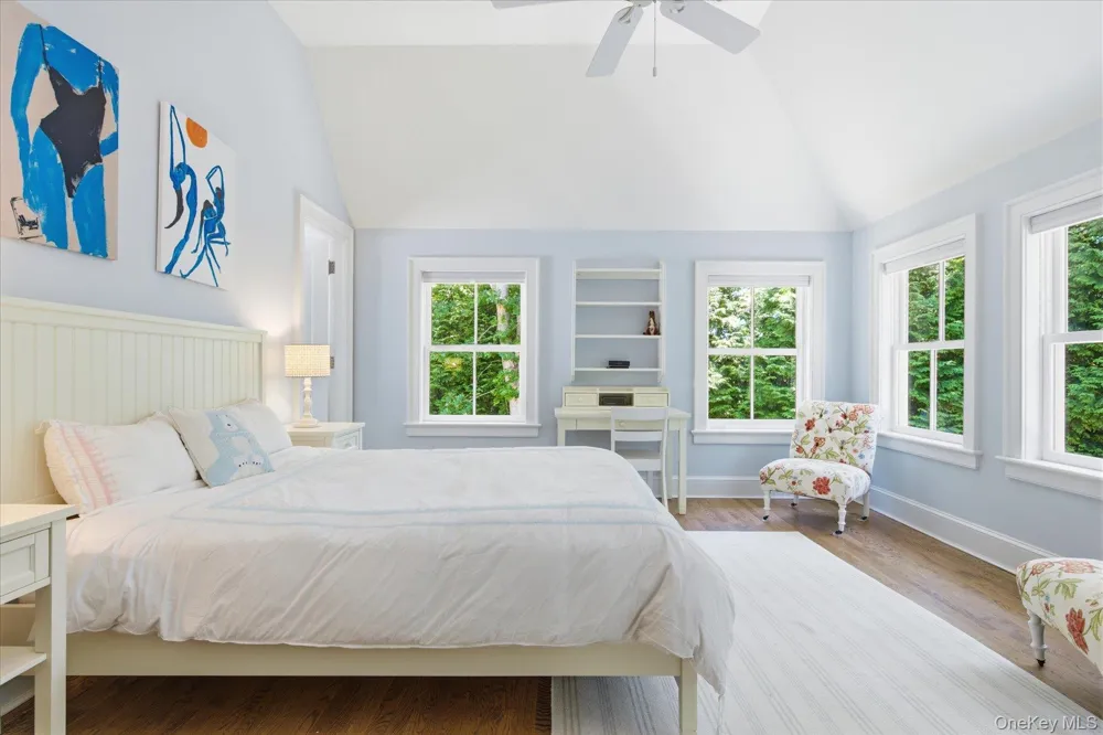 43 Gardiners Bay Drive Shelter Island, NY 11964