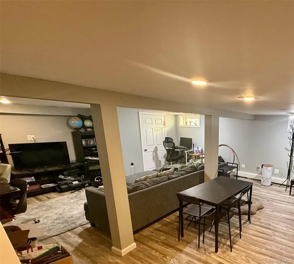 685 Seabury Avenue Franklin Square, NY 11010