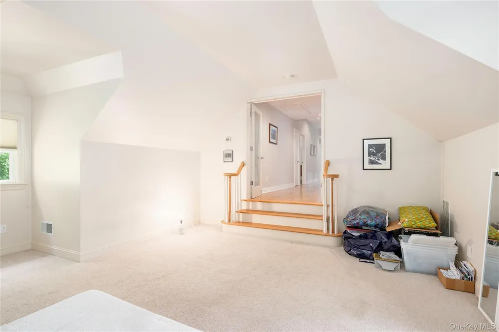 170 Watch Hill Road Cortlandt Manor, NY 10567