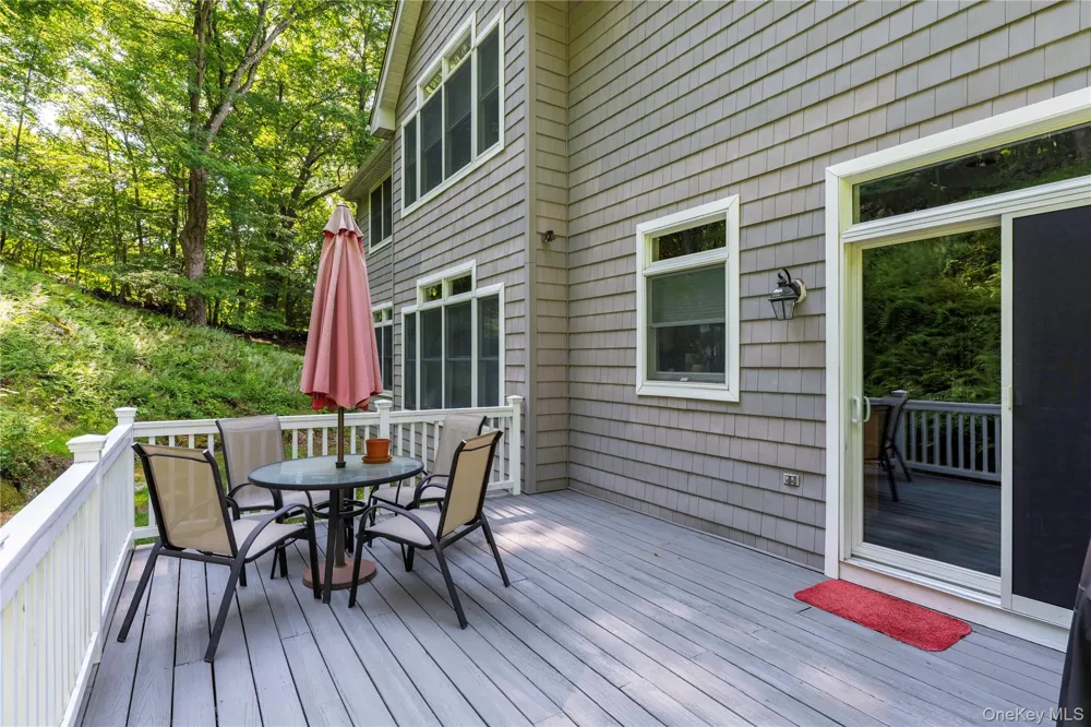 170 Watch Hill Road Cortlandt Manor, NY 10567