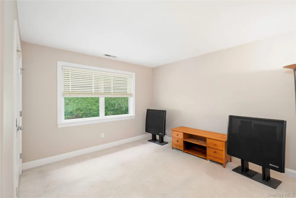 170 Watch Hill Road Cortlandt Manor, NY 10567