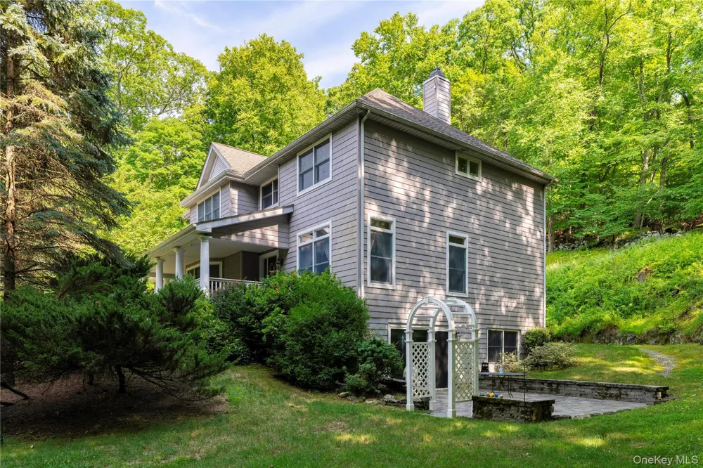 170 Watch Hill Road Cortlandt Manor, NY 10567