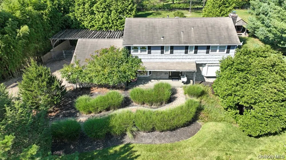11 Deerwood Road Spring Valley, NY 10977