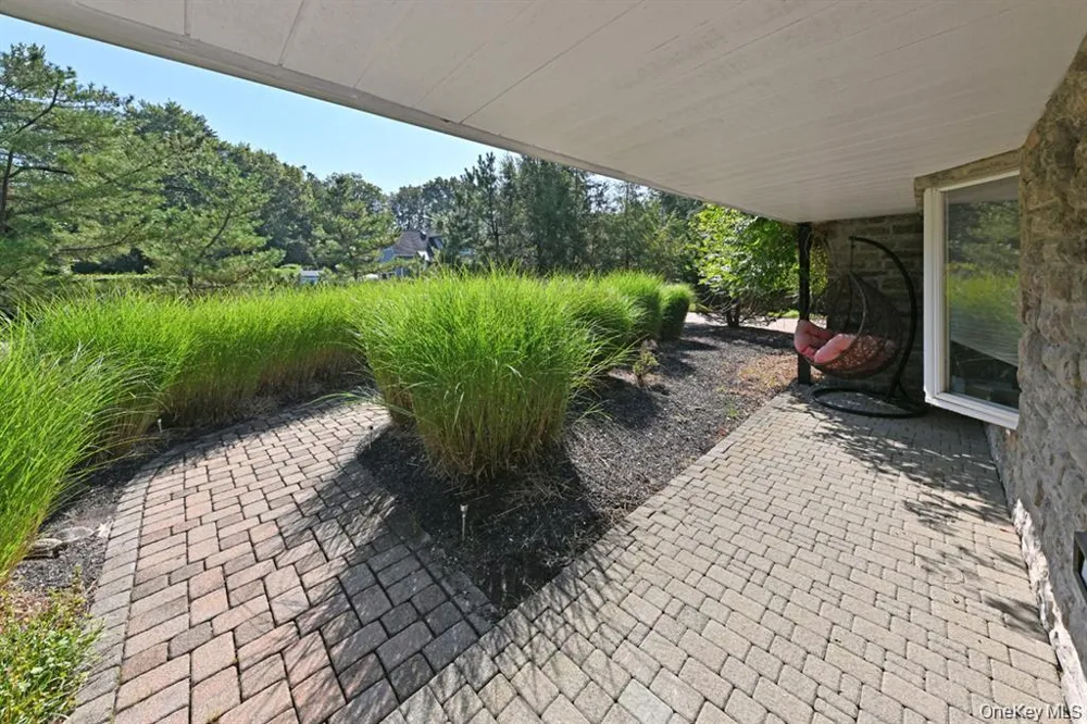 11 Deerwood Road Spring Valley, NY 10977