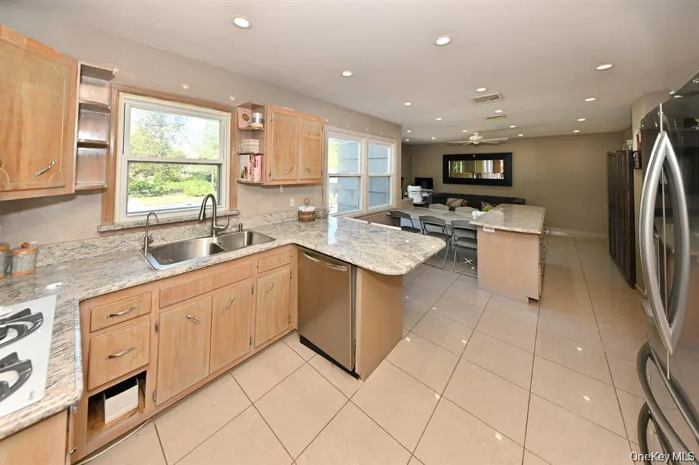 11 Deerwood Road Spring Valley, NY 10977