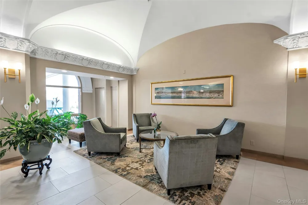 2 Richmond Road #5W Lido Beach, NY 11561