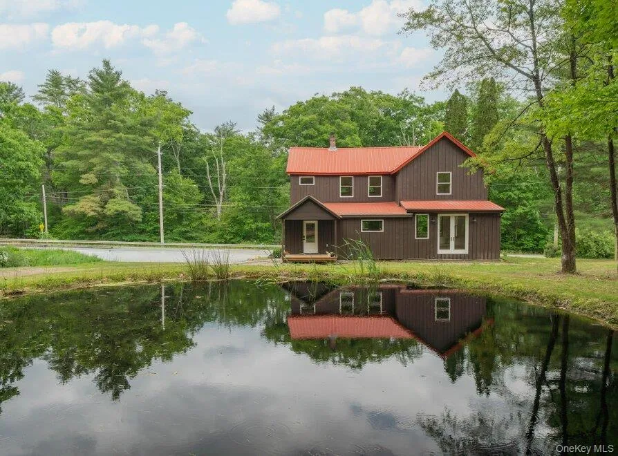 5973 State Route 97 Narrowsburg, NY 12764
