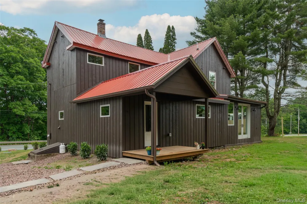 5973 State Route 97 Narrowsburg, NY 12764