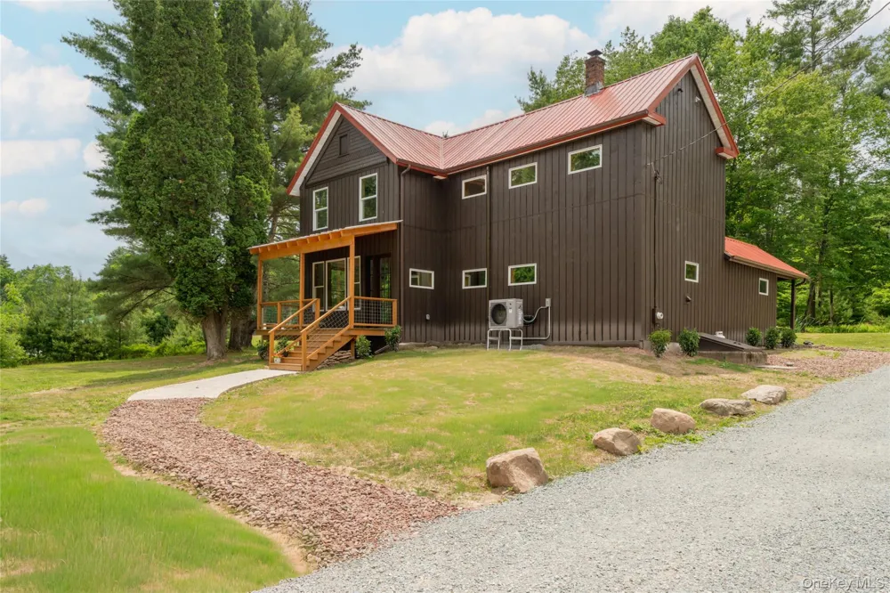5973 State Route 97 Narrowsburg, NY 12764