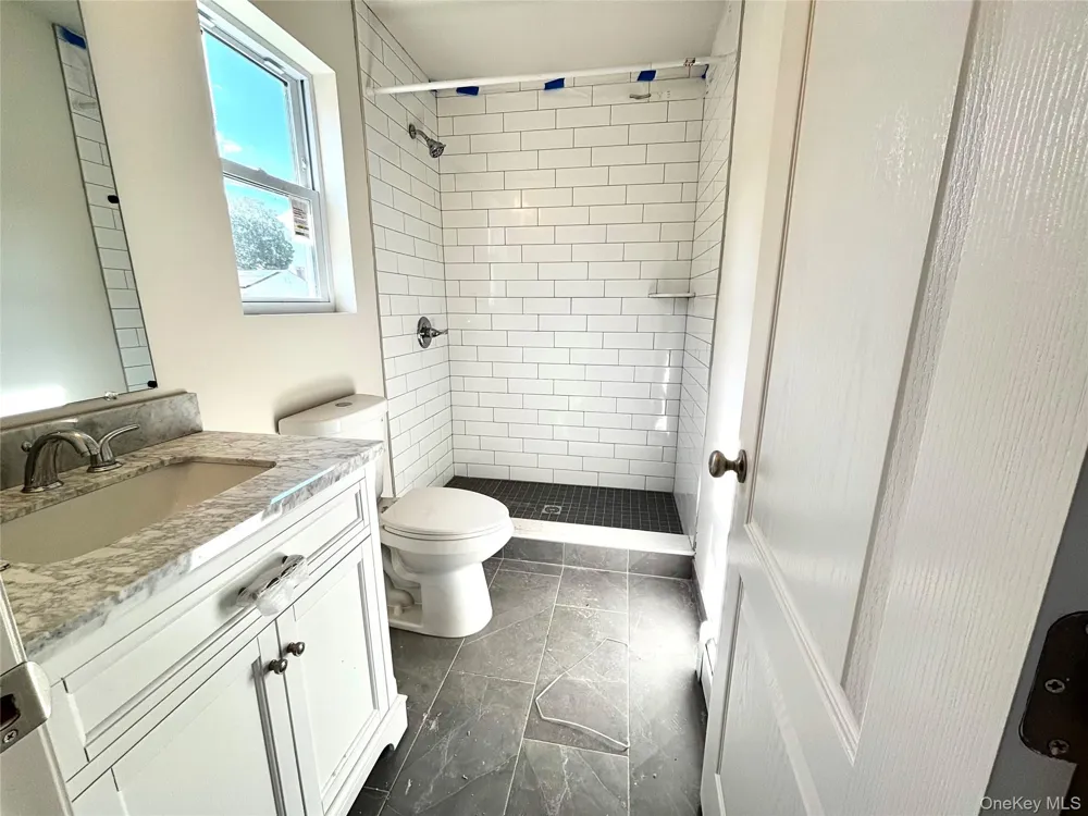 69 Offaly Street Amityville, NY 11701