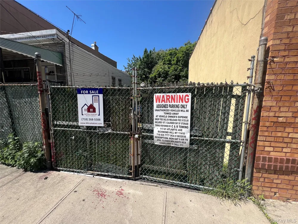 764 Shepherd Avenue Brooklyn, NY 11208