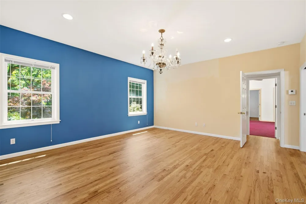 300 McKinley Terrace Centerport, NY 11721