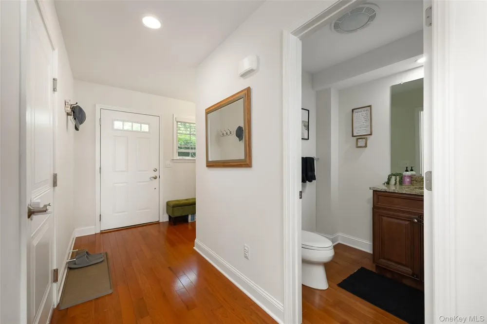 320 Hudson View Terrace Hyde Park, NY 12538