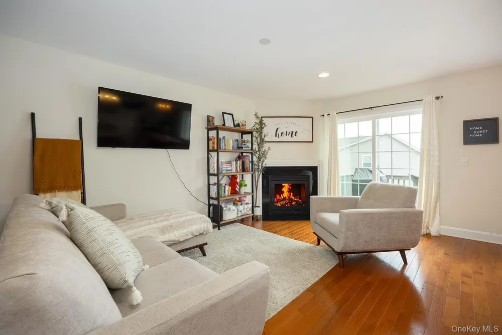 320 Hudson View Terrace Hyde Park, NY 12538