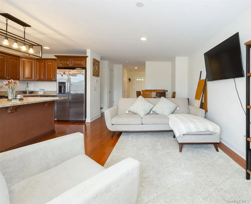 320 Hudson View Terrace Hyde Park, NY 12538