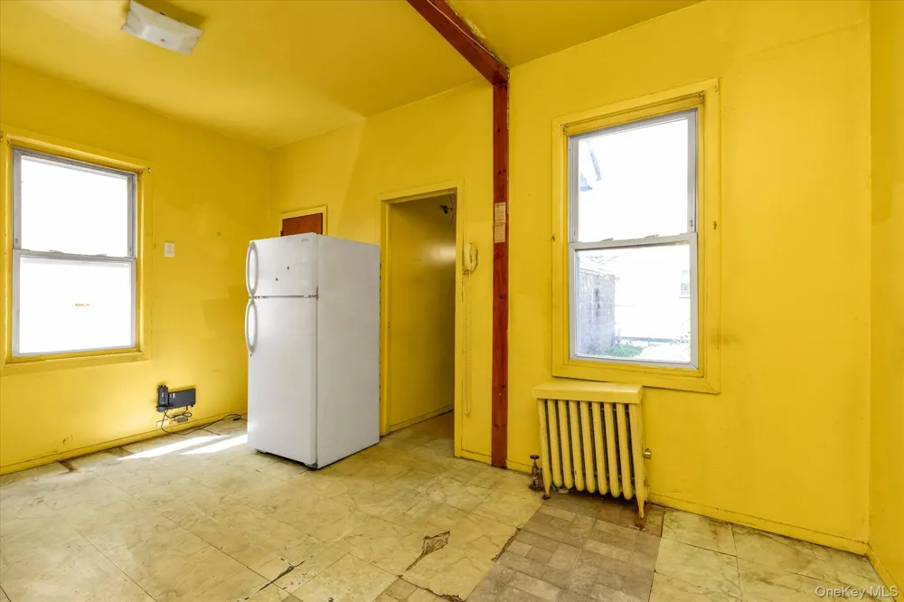 11232 196th Street Saint Albans, NY 11412