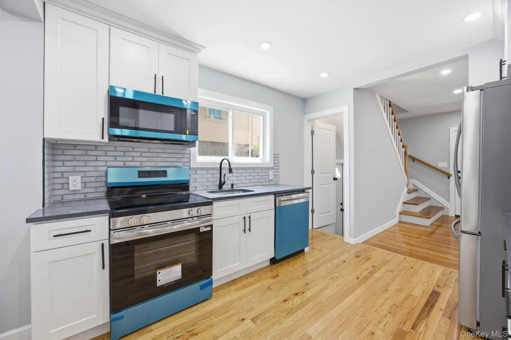 107 E Saint Marks Place Valley Stream, NY 11580