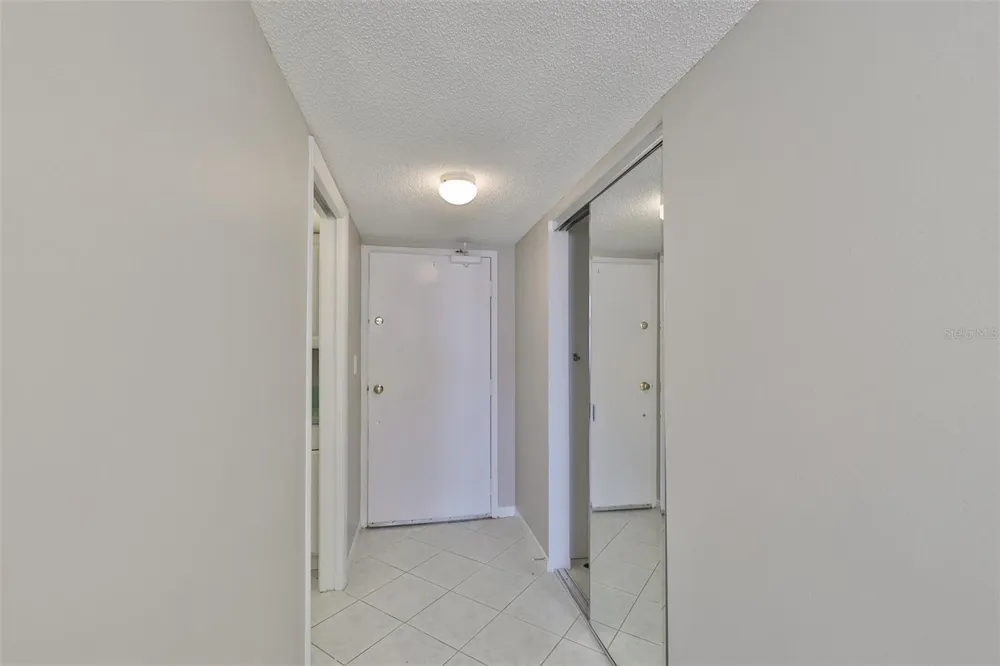 1270 GULF BOULEVARD #1706 Clearwater Beach, FL 33767