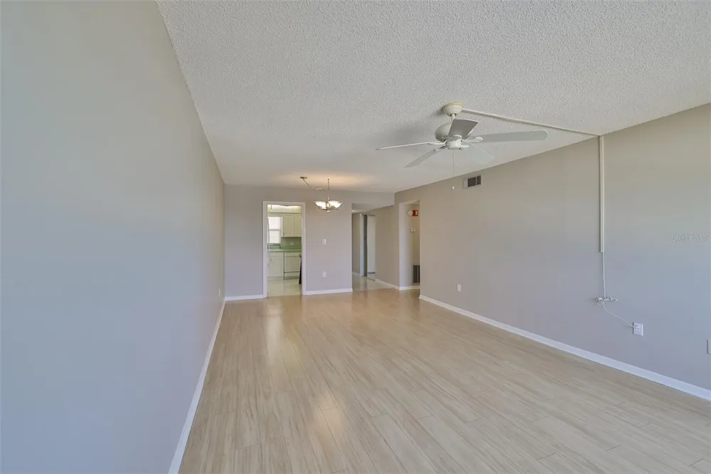 1270 GULF BOULEVARD #1706 Clearwater Beach, FL 33767