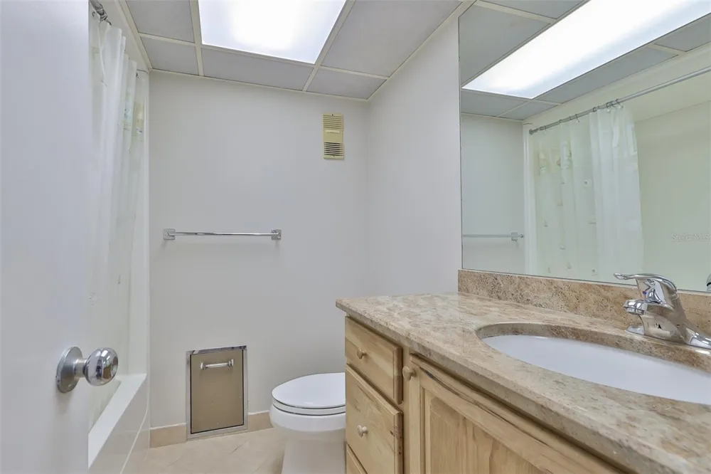 1270 GULF BOULEVARD #1706 Clearwater Beach, FL 33767