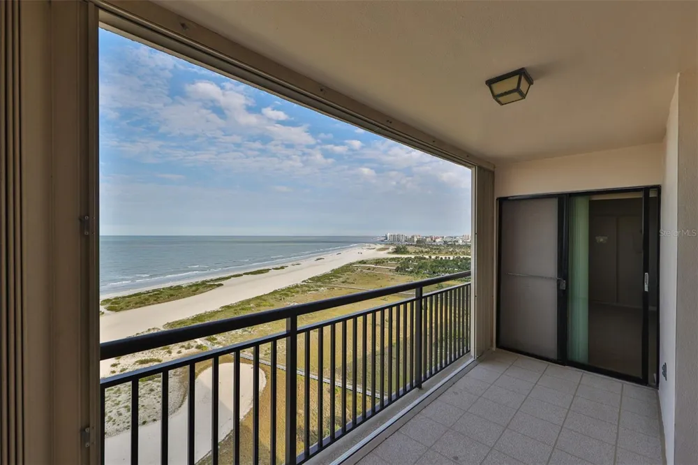 1270 GULF BOULEVARD #1706 Clearwater Beach, FL 33767