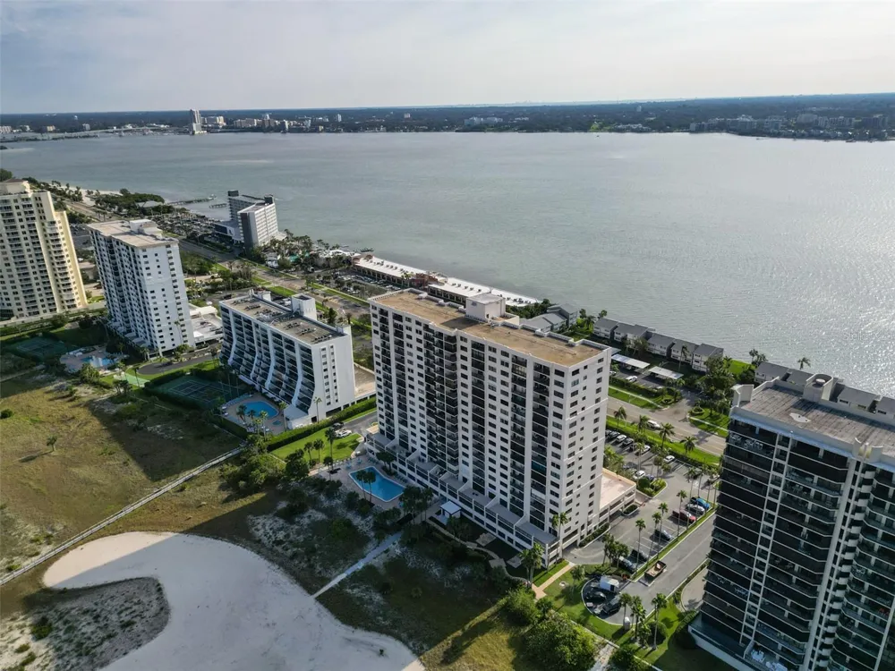 1270 GULF BOULEVARD #1706 Clearwater Beach, FL 33767