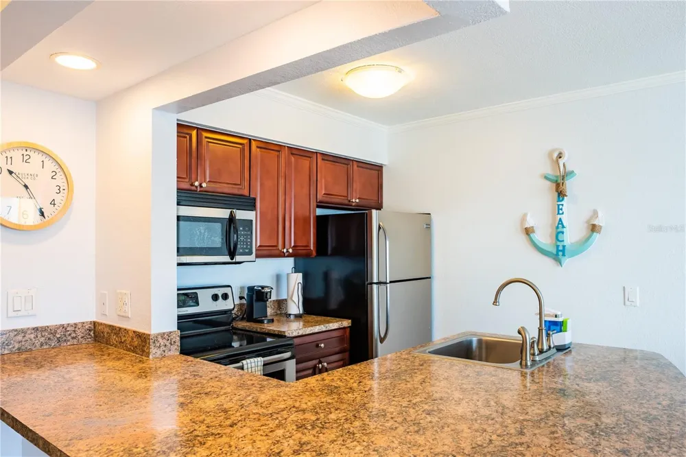 2506 ROCKY POINT DRIVE #301 Tampa, FL 33607