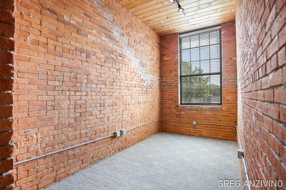 533 Columbia Avenue #113 Holland City, MI 49423