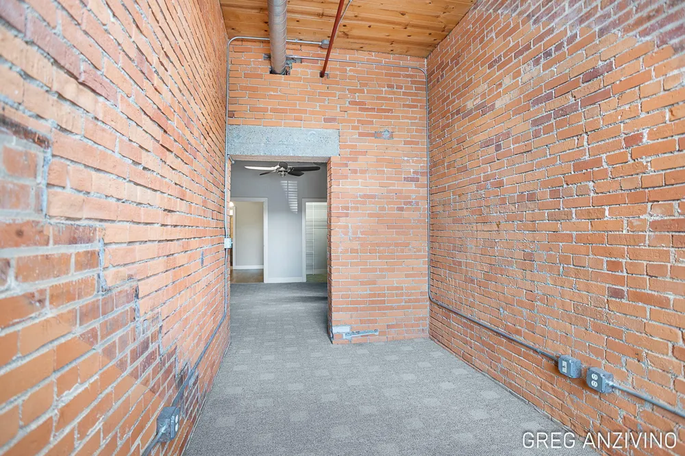 533 Columbia Avenue #113 Holland City, MI 49423