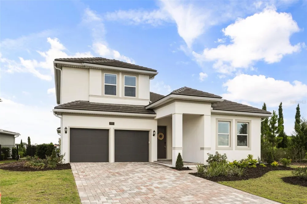 16000 VOLTERRA POINT Bella Collina, FL 34756