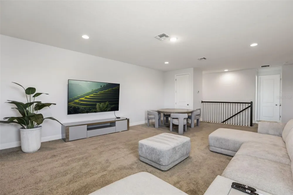 16000 VOLTERRA POINT Bella Collina, FL 34756