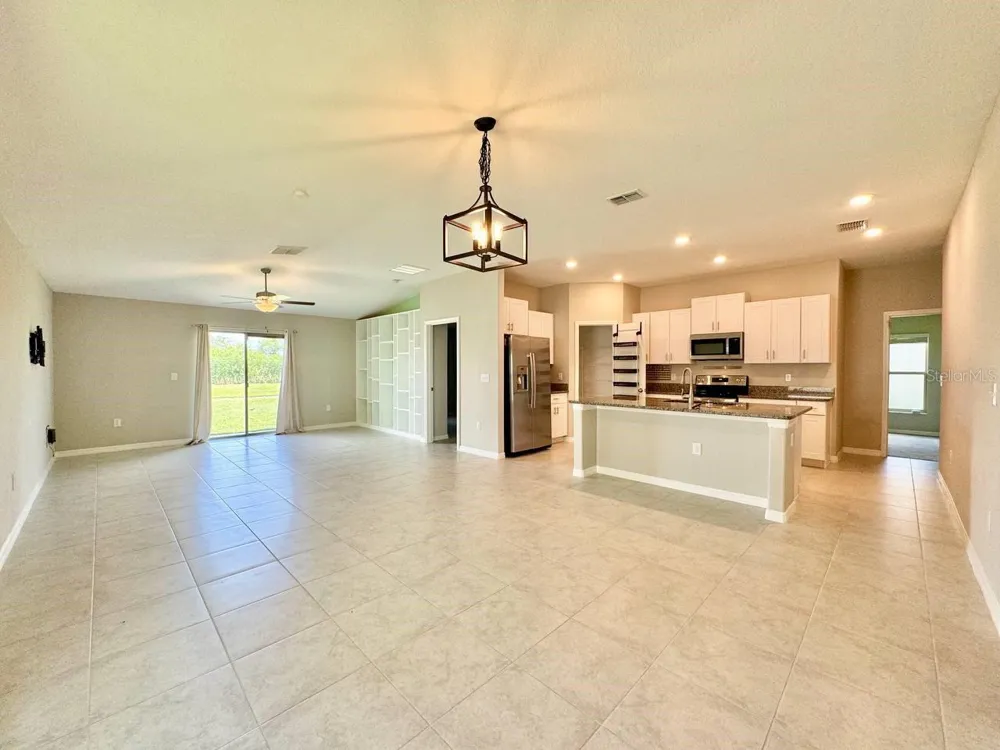 7025 KING CREEK DRIVE Sun City Center, FL 33573